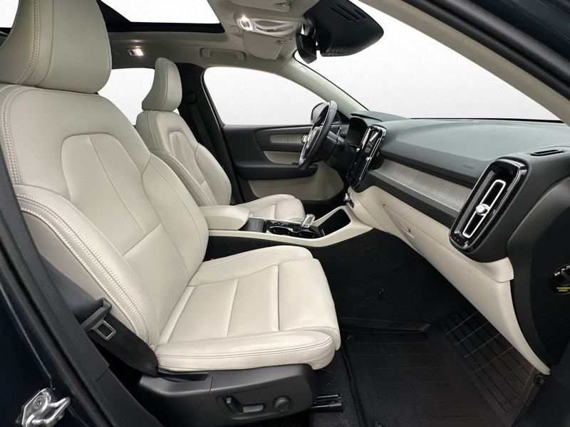 Volvo XC40 bild 12