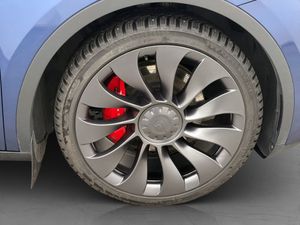 Tesla Model Y bild 33
