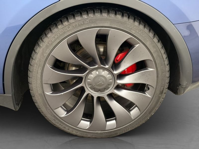 Tesla Model Y bild 31
