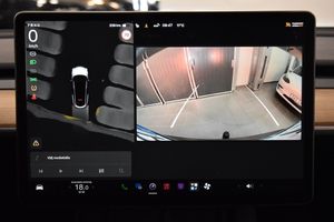 Tesla Model Y bild 25