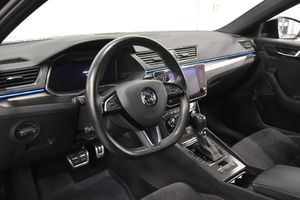 Skoda Superb bild 8