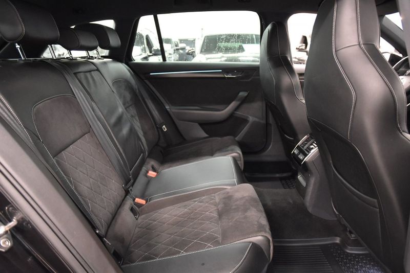 Skoda Superb bild 14