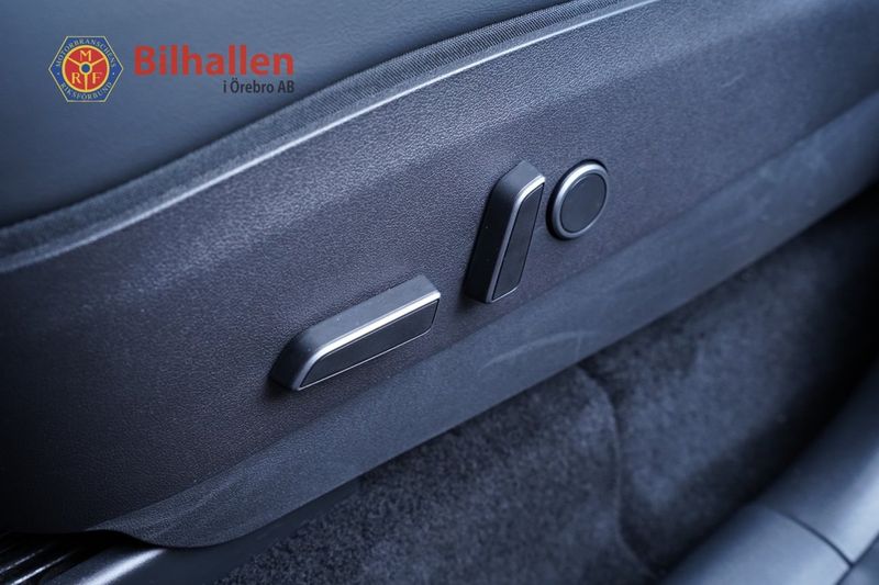 Tesla Model Y bild 21