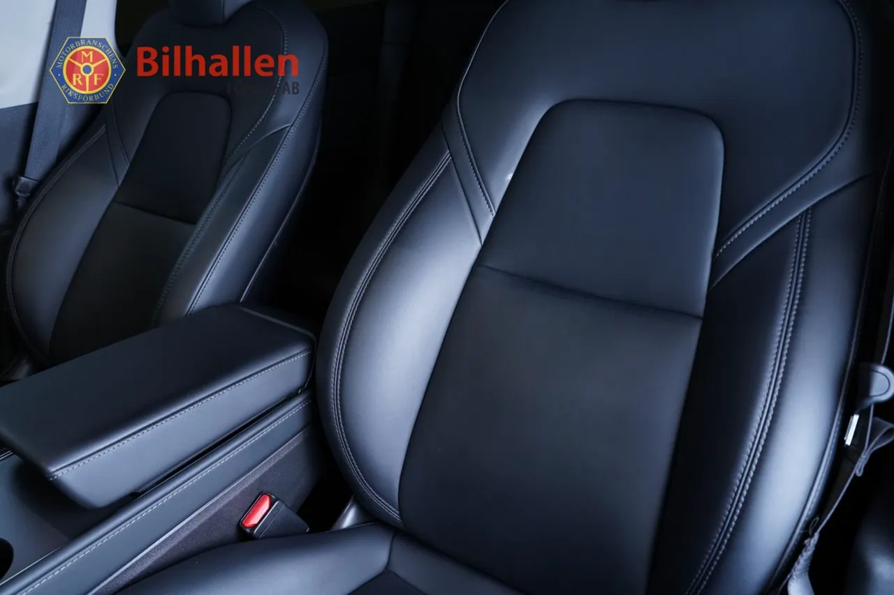 Tesla Model Y bild 17