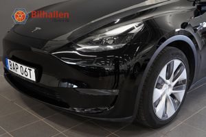 Tesla Model Y bild 2