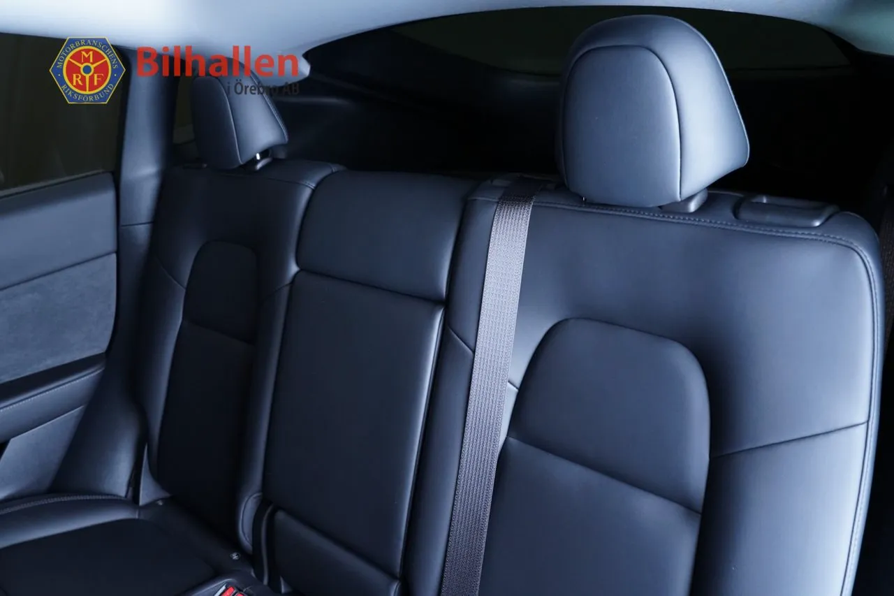 Tesla Model Y bild 20