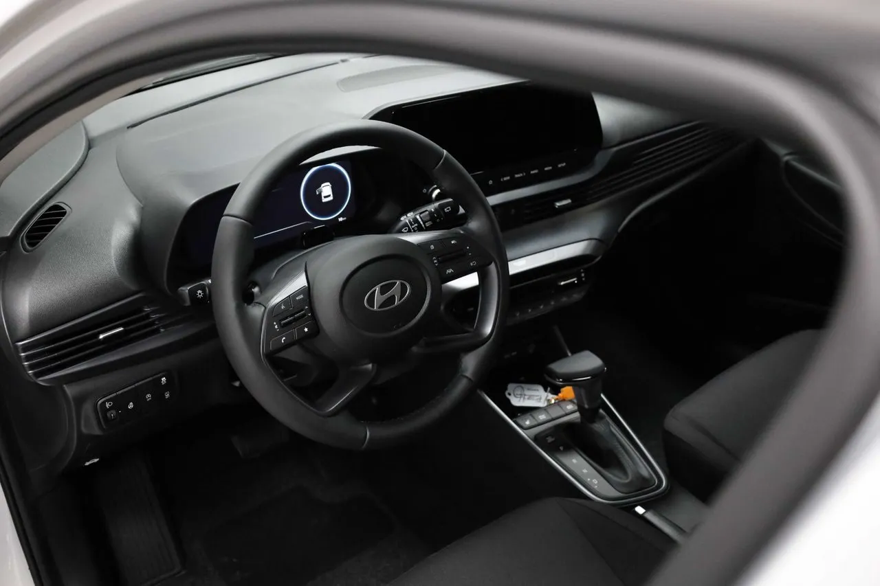 Hyundai i20 bild 13