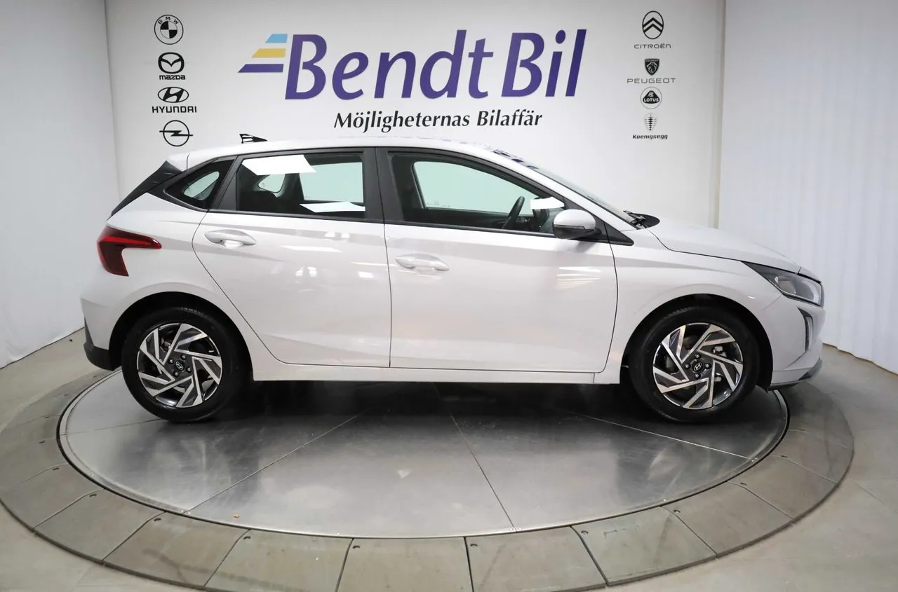 Hyundai i20 bild 18