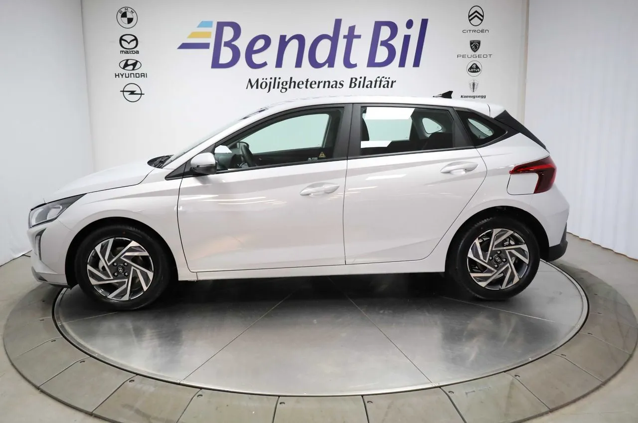 Hyundai i20 bild 6