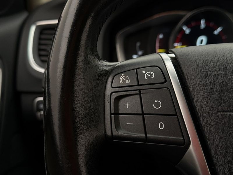 Volvo V60 bild 15