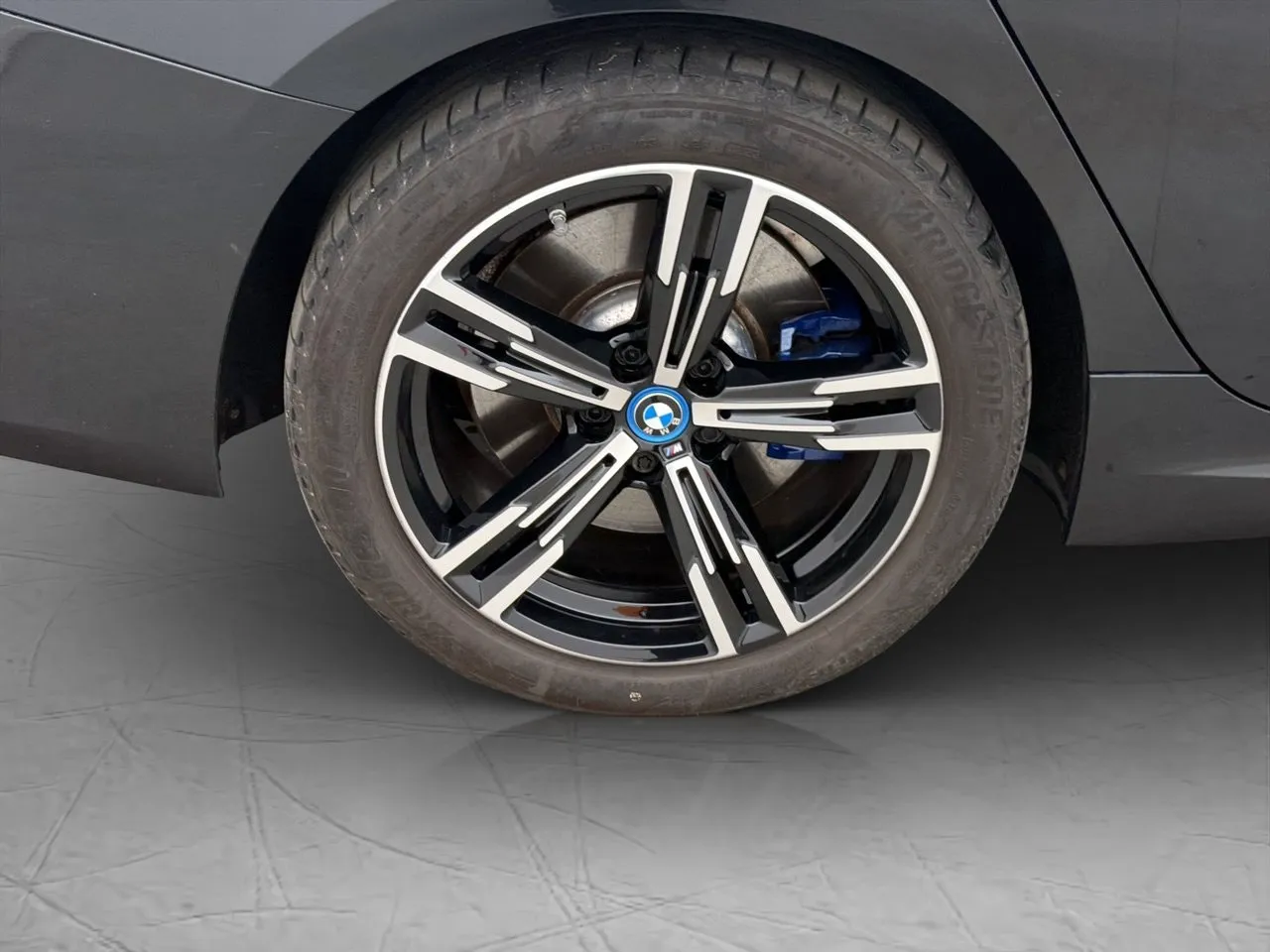 BMW 330 bild 36
