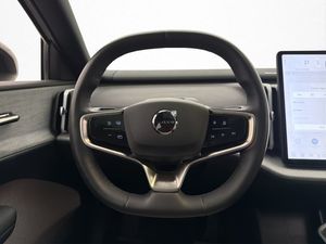 Volvo EX30 bild 17