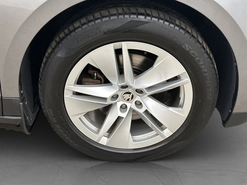 Skoda Enyaq bild 38