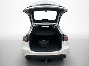 Tesla Model Y bild 28