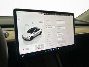 Tesla Model Y bild 19