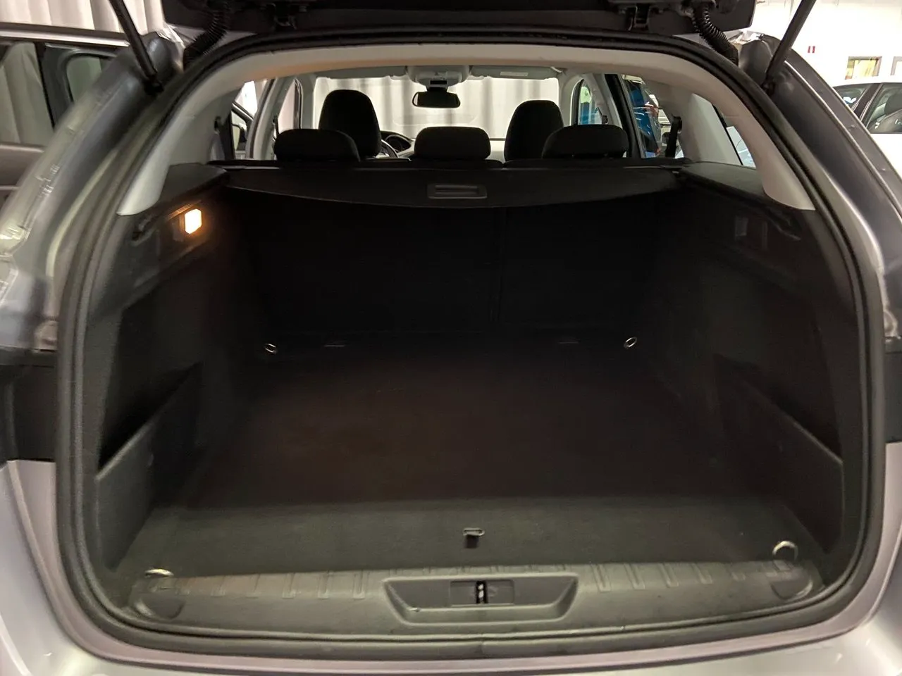 Peugeot 308 SW bild 11