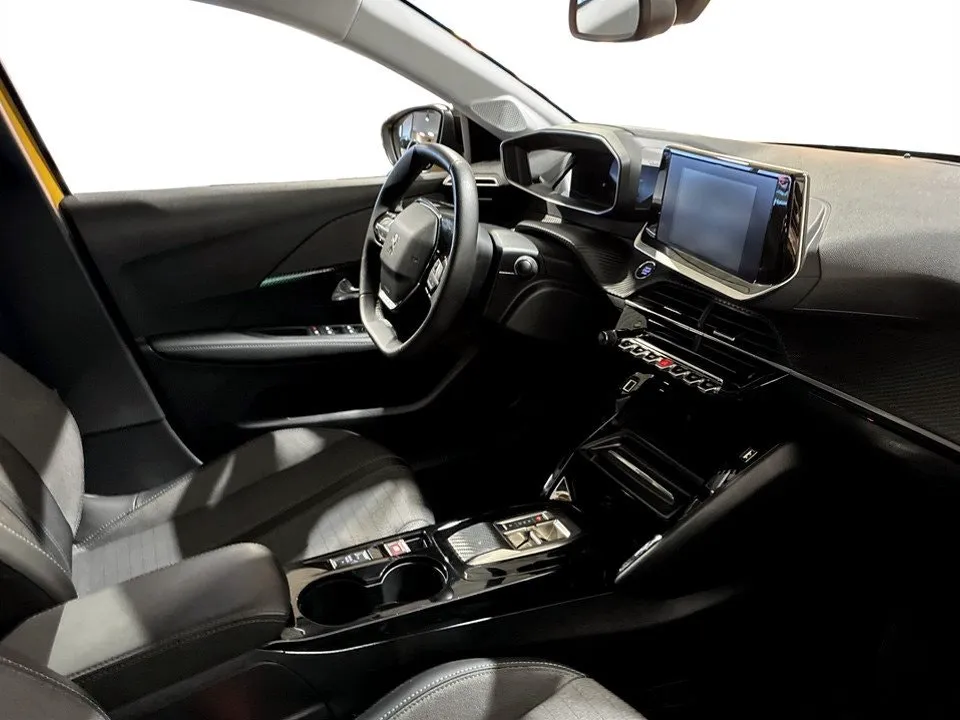 Peugeot e-208 bild 11