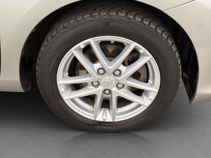 Toyota Auris bild 10
