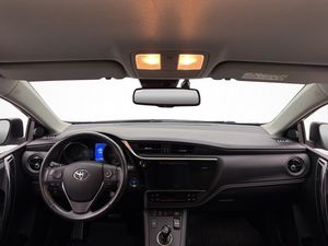 Toyota Auris bild 13