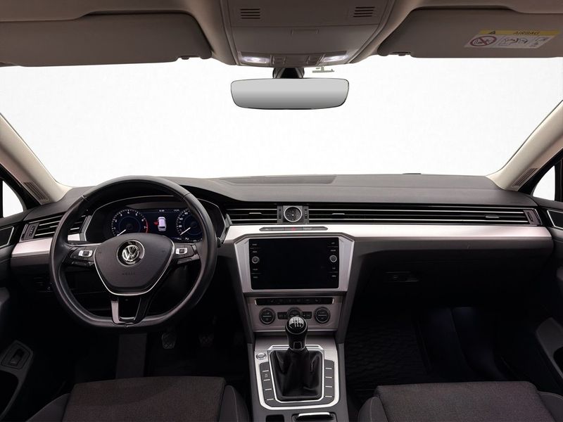 Volkswagen Passat bild 13