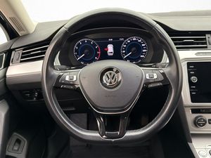 Volkswagen Passat bild 19