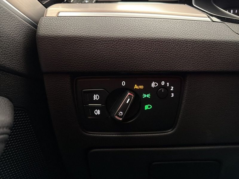 Volkswagen Passat bild 25