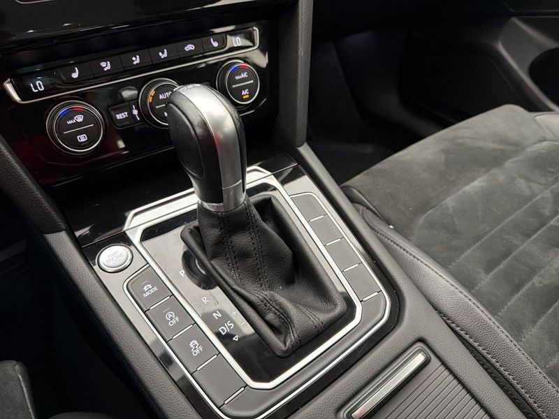 Volkswagen Passat bild 26