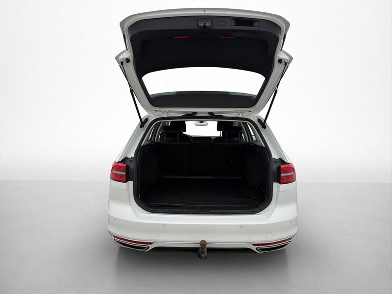 Volkswagen Passat bild 17