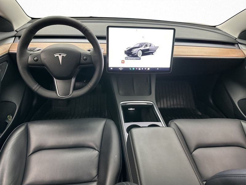 Tesla Model 3 bild 14
