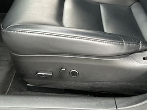Tesla Model 3 bild 21
