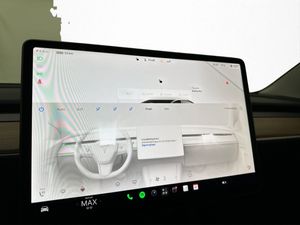 Tesla Model 3 bild 25