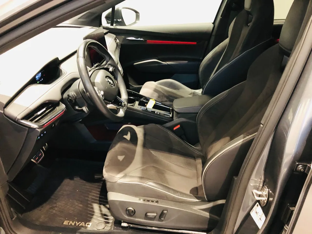 Skoda Enyaq bild 7