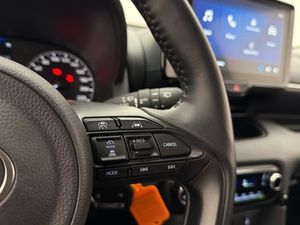 Toyota Yaris bild 16