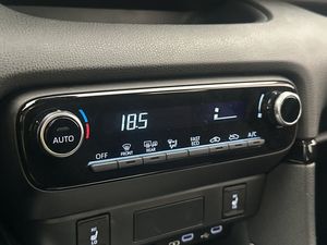 Toyota Yaris bild 23