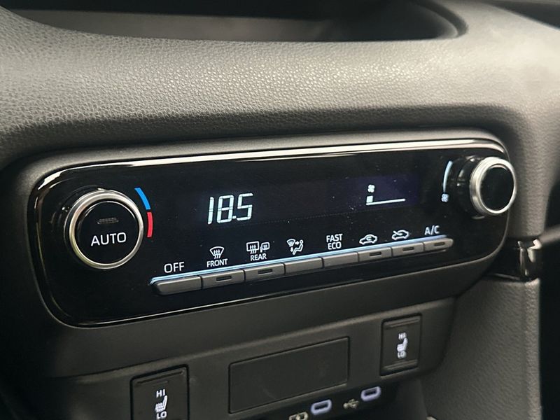 Toyota Yaris bild 23