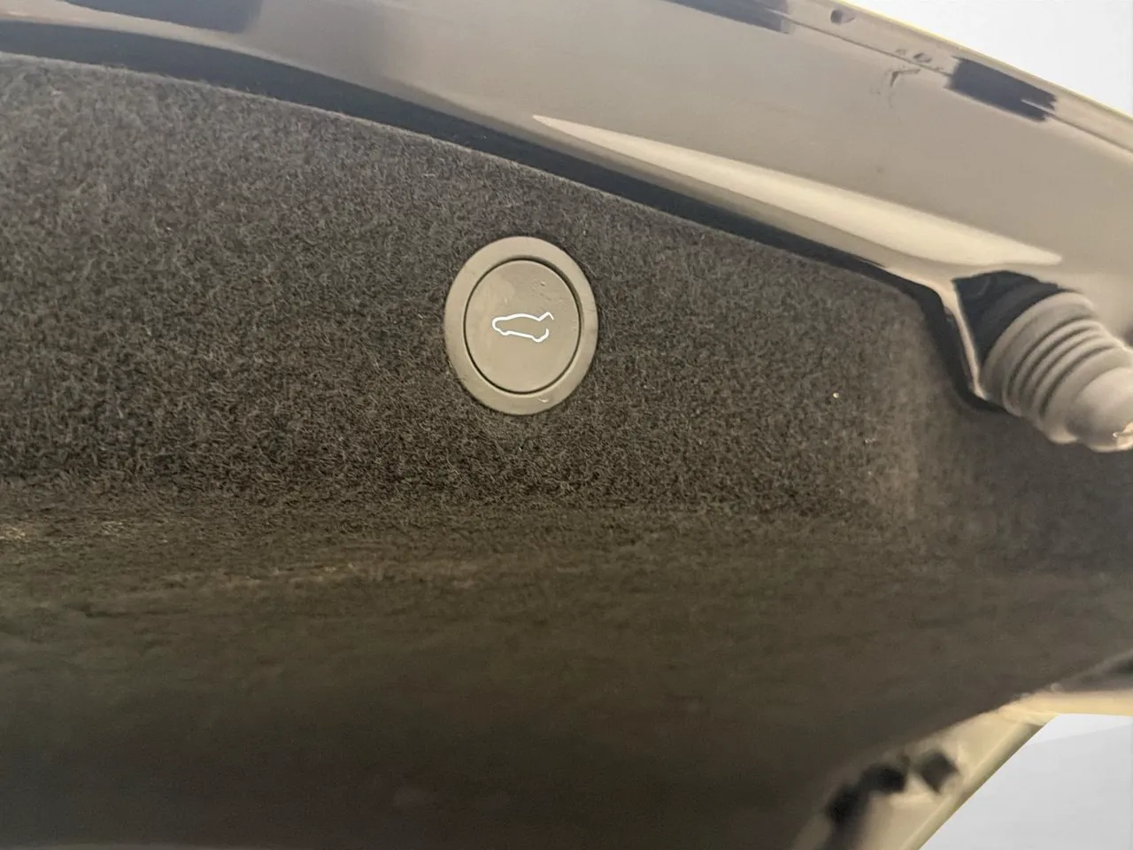 Tesla Model 3 bild 30