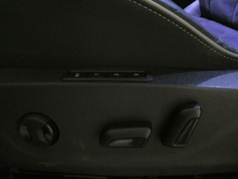 Skoda Enyaq bild 18