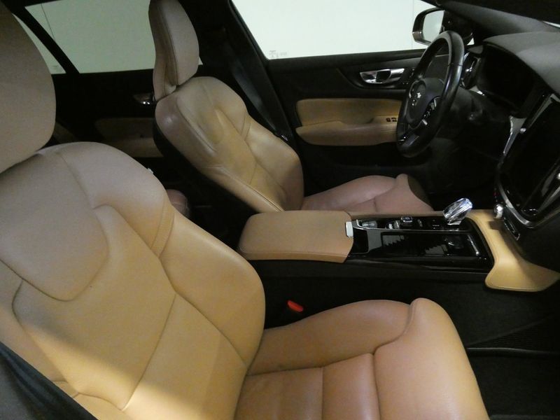 Volvo V60 bild 14