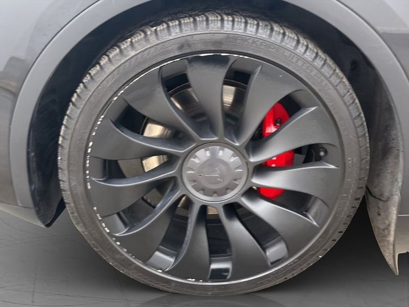 Tesla Model Y bild 34