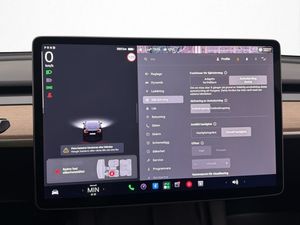 Tesla Model Y bild 24