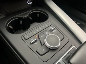 Audi A4 bild 22
