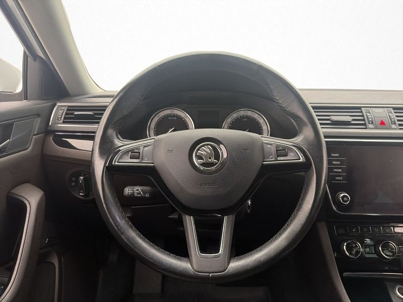 Skoda Superb bild 15