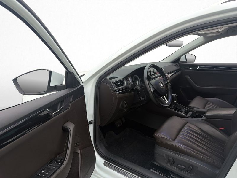 Skoda Superb bild 12