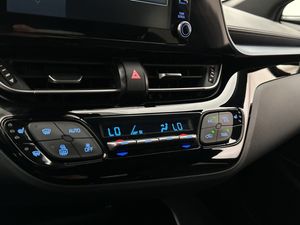 Toyota C-HR bild 21