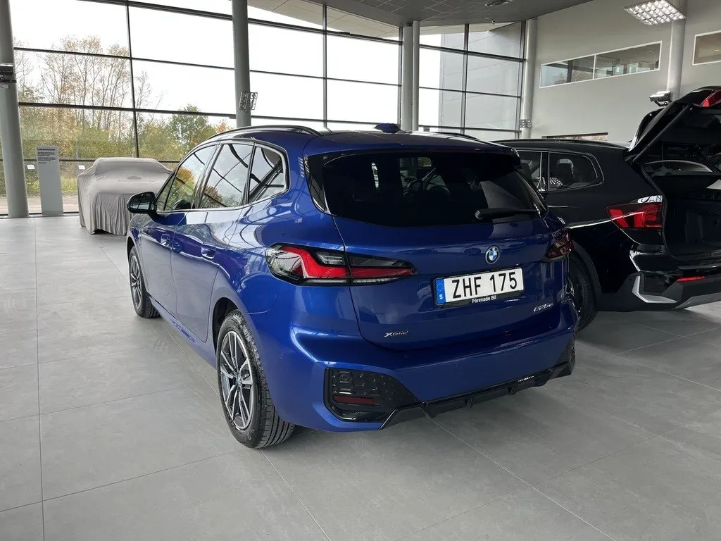 BMW 225 bild 13