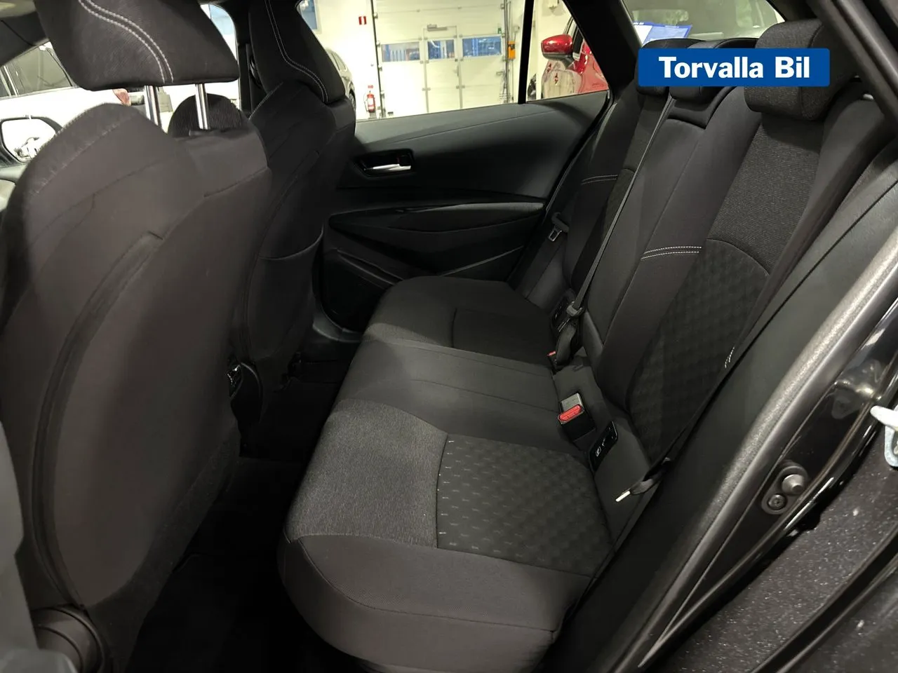 Suzuki Swace bild 9