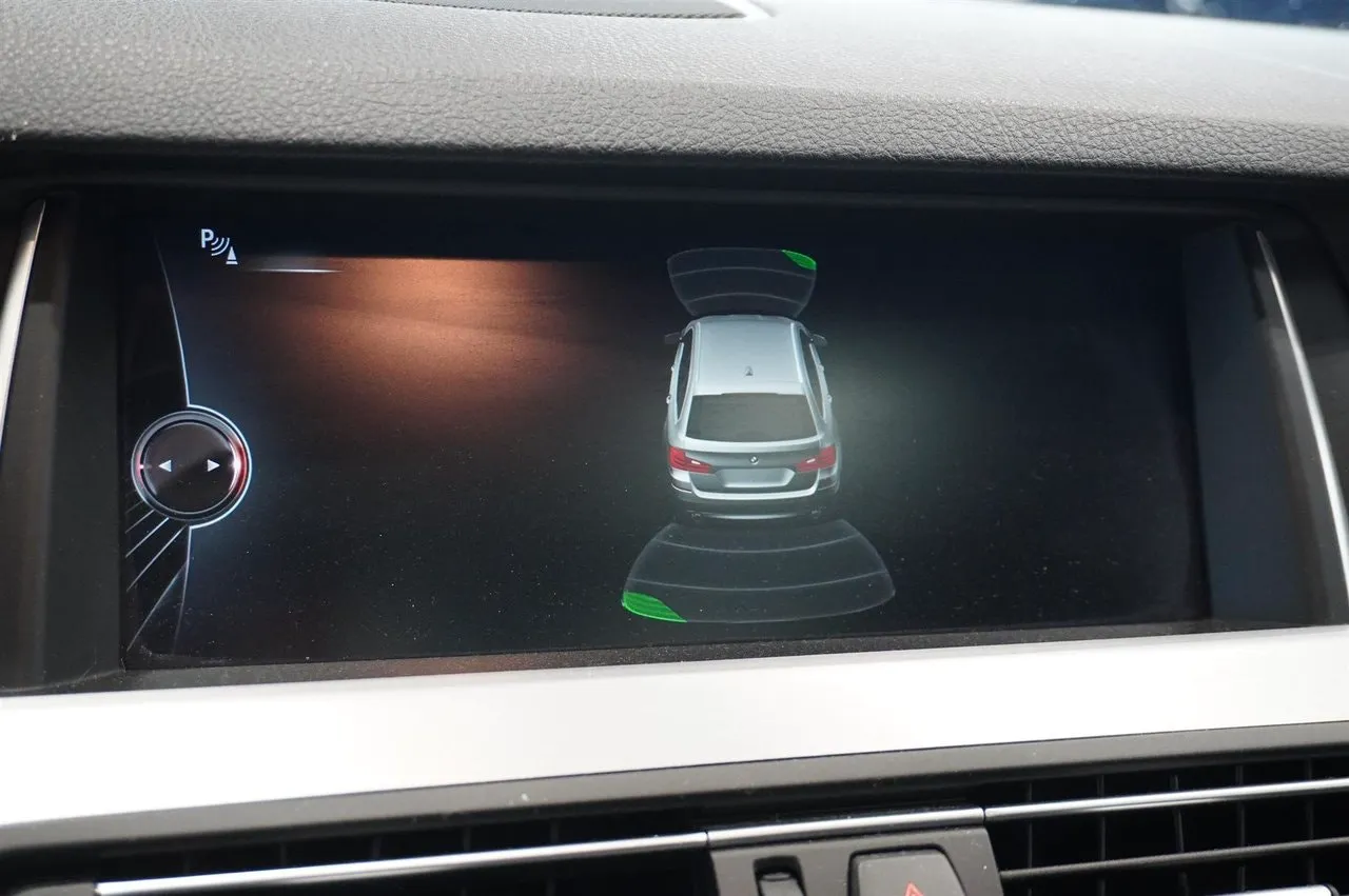 BMW 520 bild 8