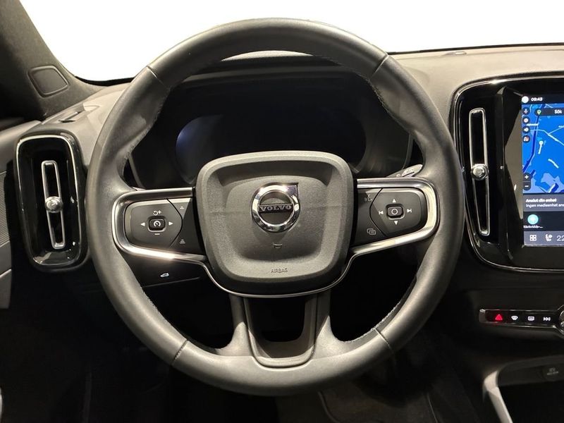 Volvo EX40 bild 8