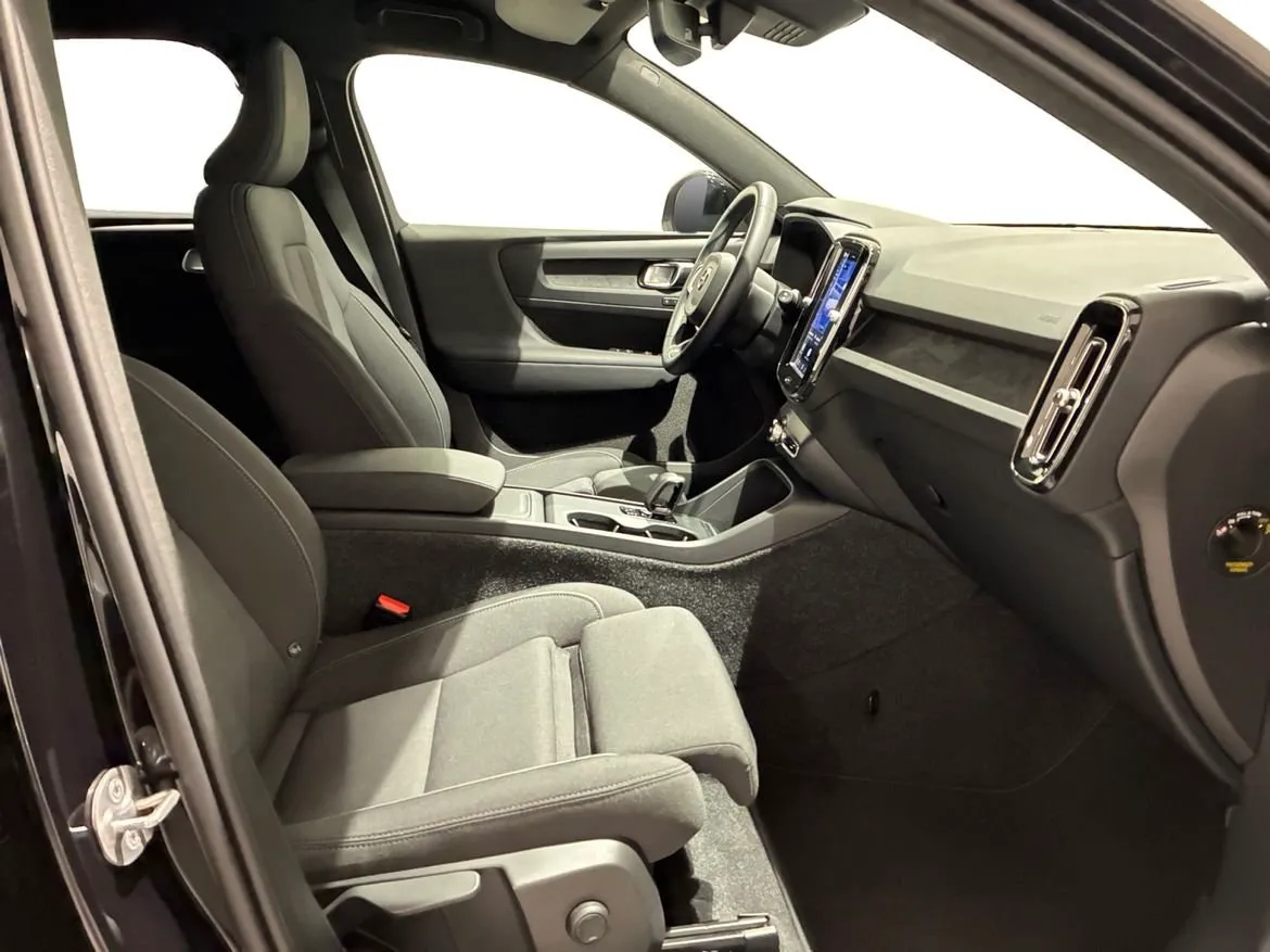 Volvo EX40 bild 5