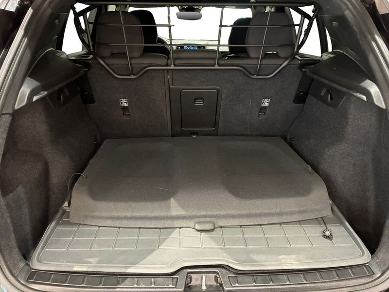 Volvo EX40 bild 10
